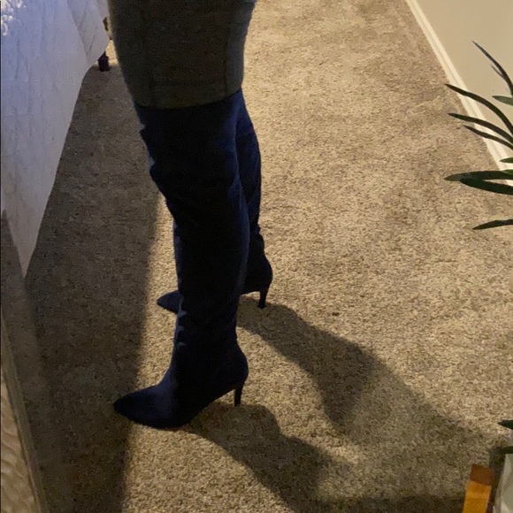 Boots - Picture 6 of 7